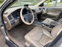 Volvo XC70 2X ) CROSS COUNTRY AUT 2.4 T LEDER