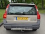 Volvo XC70 2X ) CROSS COUNTRY AUT 2.4 T LEDER