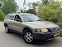 Volvo XC70 2X ) CROSS COUNTRY AUT 2.4 T LEDER