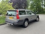 Volvo XC70 2X ) CROSS COUNTRY AUT 2.4 T LEDER