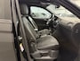 Volkswagen Tiguan 1.4 TSI eHybrid 3xR-Line PANO/TREKHAAK/HEAD-UP/IQ-LIGHT/ACC/SFEER/VIRTUAL/CARPLAY/CAMERA/KEYLESS/PARK-ASSIST/PRIVACY/DESIGN-PAKKET BLACK STYLE/VOLLEDIG VW DEALER HISTORIE