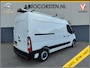 Opel Movano 2.3CDTI 146PK Bi-Turbo L2H2 3-Persoons Airco Cruise Trekhaak Pdc Schuifdeur ESP Bluetooth Betonplex Vloer Wandbetimmering EURO6 2.500KG Trekgewicht
