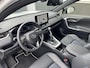 Toyota RAV4 2.5 Hybrid AWD Bi-tone Trekhaak, navigatie Apple CarPlay/Android Auto, parkeersensoren v&a, stoelverwarming, stuurverwarming, elektr. achterklep