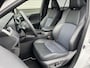 Toyota RAV4 2.5 Hybrid AWD Bi-tone Trekhaak, navigatie Apple CarPlay/Android Auto, parkeersensoren v&a, stoelverwarming, stuurverwarming, elektr. achterklep