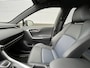 Toyota RAV4 2.5 Hybrid AWD Bi-tone Trekhaak, navigatie Apple CarPlay/Android Auto, parkeersensoren v&a, stoelverwarming, stuurverwarming, elektr. achterklep