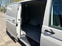 Volkswagen Transporter 2.0 TDI L2H1 150PK!|DSG Automaat|cruise control|airco|achteruitrijcamera|apple carplay|drie zitplaatsen