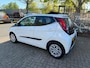 Toyota Aygo 1.0 VVT-i x-play cabrio 12.778 km, nieuwstaat , dealer onderhouden, airco, cruise, elec pakket camera, 1e eigenaar