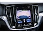 Volvo V60 B3 Momentum Aut. | Lederen Bekleding | Achteruitrijcamera | Parkeersensoren | Stoelverwarming | BLIS | Cruise Control Adaptief | Navigatie | Apple Carplay | Android Auto