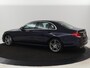 Mercedes-Benz E-klasse 200 AMG Line | 95.600km NAP | Panoramadak | Stoelverwarming | Sfeerverlichting | Camera | Navigatie | 19'' | Leder/Alcantara | Full LED | Park Assist | Sportstoelen