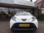 Toyota Aygo X 1.0 VVT-i MT airco / Apple Carplay / Android Auto / adaptive cruise control / touchscreen radio / DAB / Toyota 10 jaar garantie programma / Toyota pechhulppas / rijklaarprijs incl. onderhoud & garantie