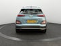 Hyundai Kona Electric EV Limited 64 kWh 3- Fase SOH 94,6% | Warmtepomp | Elektrisch Schuif/Kanteldak | Trekhaak | Camera | Leer | Head-Up Display