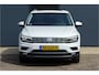 Volkswagen Tiguan 2.0 TSI 4Motion DSG Highline| Allseason| Trekhaak | Rijklaarprijs! | 12 Maanden Garantie | Onderhoudsbeurt | Nieuwe APK | Mobiliteitservice |