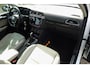 Volkswagen Tiguan 2.0 TSI 4Motion DSG Highline| Allseason| Trekhaak | Rijklaarprijs! | 12 Maanden Garantie | Onderhoudsbeurt | Nieuwe APK | Mobiliteitservice |