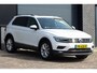 Volkswagen Tiguan 2.0 TSI 4Motion DSG Highline| Allseason| Trekhaak | Rijklaarprijs! | 12 Maanden Garantie | Onderhoudsbeurt | Nieuwe APK | Mobiliteitservice |