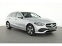 Mercedes-Benz C-klasse Estate 300 e Plug-In Hybride Trekhaak | Ledkoplampen | Rijassistentiepakket Plus | Parkeerpakket met achteruitrijcamera | Distronic. Inclusief 24 maanden MB Certified garantie voor Europa.