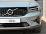 Volvo XC40 T5 Plug-in hybrid 262pk Plus Dark | ACC | Trekhaak | Stoelverwarming