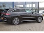 Mercedes-Benz EQC 400 4MATIC Premium Plus 80 kWh AMG LINE LEDER SCHUIFDAK CARPLAY SFEER KEY-LESS GO