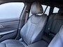 BMW 3-Serie Touring 330e M-SPORT / PHEV / HUD / Adaptieve Cruise / Virtual Cockpit / Elektr. Klep / Stoel Verwarming / Lederen Bekleding /  Apple Carplay & Android Auto / Dodehoek Detectie /