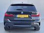 BMW 3-Serie Touring 330e M-SPORT / PHEV / HUD / Adaptief Cruise Control / Virtual Cockpit / Elektrische Achterklep / Stoelverwarming / Lederen Bekleding / Apple Carplay & Android Auto / Dodehoek Detectie /