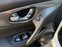 Nissan Qashqai 1.2 N-Connecta Automaat / Airco clima/ Navigatie/ Cruise/ Camera/ PDC/ Trekhaak/ LED/ LMV/ Pano-dak