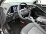 Kia Niro Hybrid 1.6 GDi DynamicLine ** SNEL LEVERBAAR ** Navigatie | Apple Car Play | Half lederen bekleding