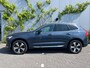 Volvo XC60 2.0 T6 Plug-in hybrid AWD Plus Bright | Adaptieve Cruise Control | Panoramadak | Trekhaak | Harman Kardon Audio | Dodehoek Detectie | Stoel-/Stuur-/Voorruitverwarming | 360° Parkeercamera |