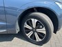Volvo XC60 2.0 T6 Plug-in hybrid AWD Plus Bright | Adaptieve Cruise Control | Panoramadak | Trekhaak | Harman Kardon Audio | Dodehoek Detectie | Stoel-/Stuur-/Voorruitverwarming | 360° Parkeercamera |