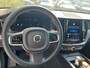 Volvo XC60 2.0 T6 Plug-in hybrid AWD Plus Bright | Adaptieve Cruise Control | Panoramadak | Trekhaak | Harman Kardon Audio | Dodehoek Detectie | Stoel-/Stuur-/Voorruitverwarming | 360° Parkeercamera |