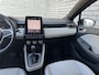Renault Clio 1.6 E-Tech Hybrid 140 Initiale Paris | Afneembare Trekhaak | Apple CarPlay + Android Auto | Achteruitrijcamera | Stoel + Stuurverwarming |