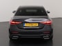Mercedes-Benz C-klasse 180 AMG Line | Night | Panoramadak | Multispaaks AMG velgen | Stoelverwarming | Achteruitrijcamera |