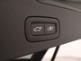 Volvo V60 T6 PLUG-IN HYBRID ULTRA DARK BOWERS&WILKINS MASSAGE 19INCH 360GR