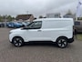 Ford Transit Courier E-Transit Trend 44 kWh 136pk Trekhaak | LED Laadruimte verlichting | Laadvloerbescherming Rubber | Reserveband