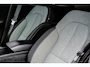 Volvo XC40 1.5 T4 Plug-in Hybrid Plus Dark | Navigatie | Apple Carplay | Android Auto | Elektrische Achterklep | Keyless Entry | Elektrisch Verstelbare Voorstoelen | Achteruitrijcamera | Harman Kardon Audio