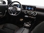 Mercedes-Benz A-klasse 200 Business Solution AMG | Panoramadak | Widescreen | Sfeerverlichting | Stoelverwarming |