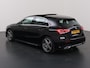 Mercedes-Benz A-klasse 200 Business Solution AMG | Panoramadak | Widescreen | Sfeerverlichting | Stoelverwarming |