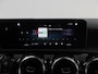 Mercedes-Benz A-klasse 200 Business Solution AMG | Panoramadak | Widescreen | Sfeerverlichting | Stoelverwarming |