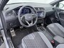 Volkswagen Tiguan 1.4 TSI eHybrid R-Line | Pano Dak | Trekhaak | ACC | Side Assist | Elek. Achterklep | Stuur-/Stoelverwarming | Matrix LED | 20'' |
