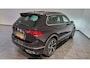 Volkswagen Tiguan 1.5 TSI R-Line Business | Panoramadak | Trekhaak |