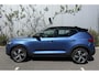 Volvo XC40 1.5 T4 Recharge R-Design Expression | Plug-in Hybrid (PHEV) | Achteruitrijcamera | Parkeersensoren | Keyless Entry | Elektrische Achterklep | Navigatie | Apple Carplay | Android Auto