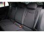 Volkswagen T-Roc 1.5 eTsi Life First Edition 116PK / 85kW DSG, 17" 'Lima' LMV, wegklapbare trekhaak, achteruitrijcamera (rear view), adaptieve cruise control (acc), verwarmbaar multifunctioneel lederen stuurwiel, verwarmbare voorstoelen, parkeerassistent (park assist) incl. parkeersensoren voor en achter (pdc), diefstalalarm, dodehoekdetectie (side assist), keyless access, rijbelevingsschakelaar incl. interieurbeleving (Atmospheres), rijprofielkeuze (Driving Profiles), sfeerverlichting interieur (30 kleuren), draadloze telefoon lader etc.
