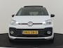 Volkswagen Up! 1.0 TSI GTI 115PK | Glazen panorama-dak | Stoelverwarming | Cruise control |Airco | DAB | Parkeersensor achter | 17"LMV
