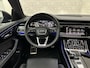 Audi Q8 60 462pk Competition S-Line | 11-2022 | RS Leder | Carbon | Softclose | 360 Camera | ACC | Panorama | Luchtvering | Nachtzicht Cam | Headup | LED-Matrix | Trekhaak | Lane & Side Assist | Led Sfeerverlichting | Keyless-Entry | | Black-Optic | Rijklaar incl. Bovag Garantie.