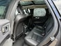 Volvo XC60 2.0 T6 Plug-in hybrid AWD Plus Dark | PHEV Long Range | 360 Graden Camera | Harman Kardon Audio | Trekhaak | Lichtmetalen Velgen 20 inch | Cruise Control Adaptief | BLIS | Stoelverwarming voor en achter