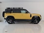 Land Rover Defender 2.0 P300e 110 Trophy Edition Deep Sandglow Yellow | 22" | Clearsight | Head-Up | Trekhaak