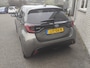 Toyota Yaris 1.5 Hybrid Style blindspot info stoelverwarming