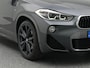 BMW X2 sDrive20i 192 PK M-Sport High Executive | LED | Harman/Kardon | Schuifkanteldak| Head-Up | Trekhaak | Leder | Keyless |