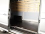 Volkswagen Crafter 35 2.0 TDI L3H3 Highline EURO VI 140 pk | Verlengde garantie | Navigatie | Dode hoek detentie | Trekhaak | Verwarmde voorruit