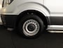 Volkswagen Crafter 35 2.0 TDI L3H3 Highline EURO VI 140 pk | Verlengde garantie | Navigatie | Dode hoek detentie | Trekhaak | Verwarmde voorruit