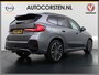 BMW X1 xDrive30e AUT-7 327pk 4WD Leer Pano-Dak/Hef-Dak Sport-Stoel+Elektr.+Geheugen+Verwarmd M-Sport-Pro +M-Exterieur+M-Interieur+M-Remmen Elektr.Wegklapbare-Trekhaak Harman-Kardon Adaptive-LED Live-Cockpit-Pro Driving assist plus Head-up displayShadow Luxury Li Adaptive-Cruise AWD StuurVerwarmd Zwarte-Hemel Travelpack Park-Assist PDC-a+v Draadloze lader Innovations-pakket Comfort-Pack € 75.000,- nieuw,  orig.NLse auto! 5,6 sec 0-100 1.800kg trekvermogen tot max 80-90km wltp elektrisch