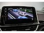Volkswagen T-Roc R-Line Business 1.5 TSI 150pk DSG Automaat Panoramadak, Adaptive cruise control, Elektrische achterklep, LED matrix koplampen, Achteruitrijcamera, Navigatie